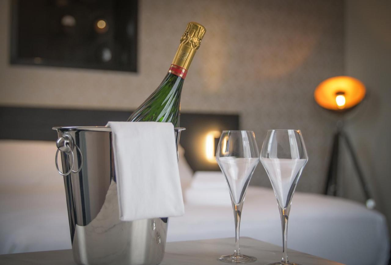 Le Magic Hotel & Spa Vitré Екстериор снимка
